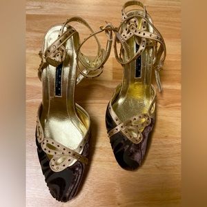 Laundry Shelli Segal Pretty Velvet Pattern True Leather Size 7M New Without Box